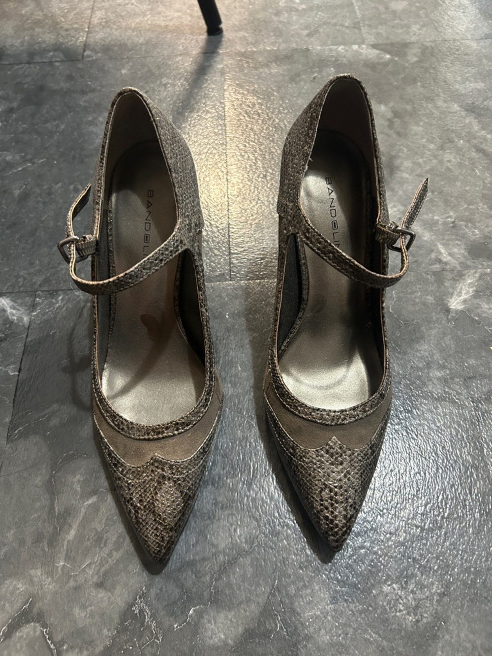 Bandolino Snakeskin Pointed Mary Jane Heels